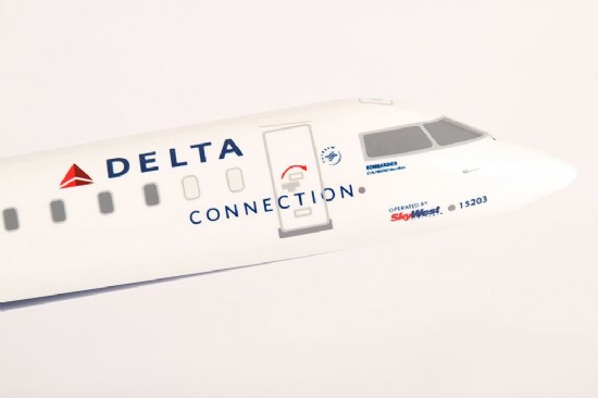 Delta CRJ900 Snap Together Model #3